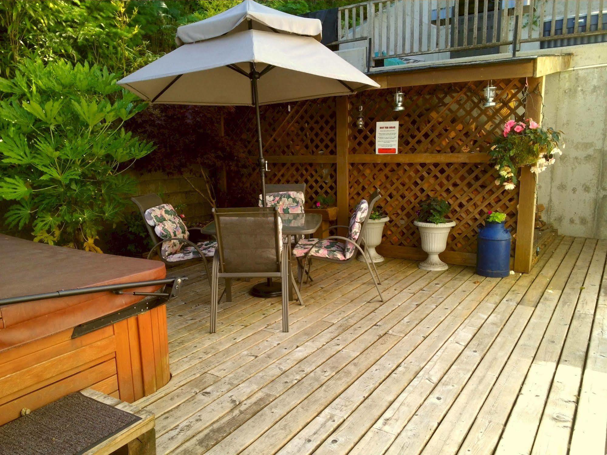 Sechelt Inlet B&B Екстериор снимка